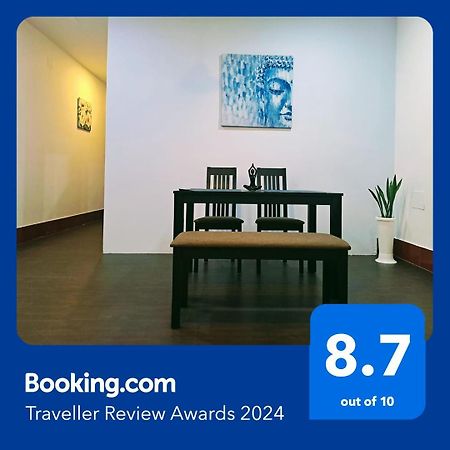 Strawberry Swing Homestay Guwahati Esterno foto