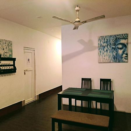 Strawberry Swing Homestay Guwahati Esterno foto